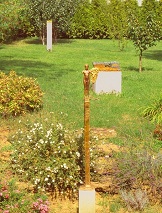 Jardin des poetes, 1999. Bronze, Hotel Beury, L'Echelle